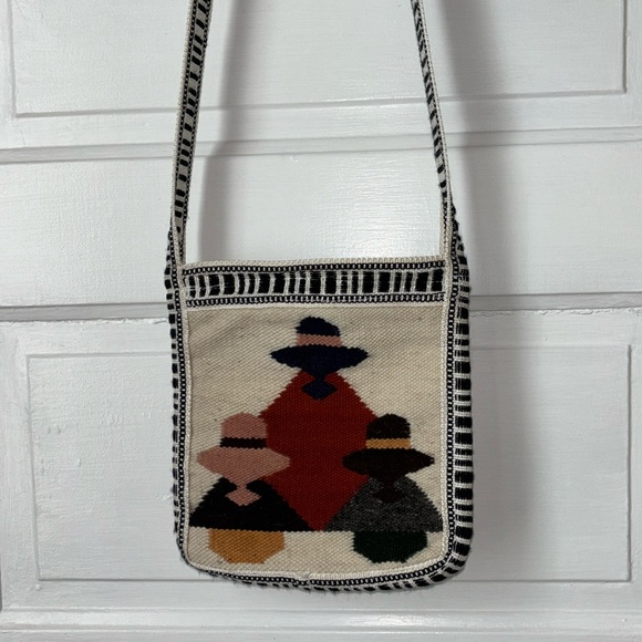 Vintage Handbags - VINTAGE HANDMADE PERUVIAN ALPACA WOOL  CROSSBODY PURSE